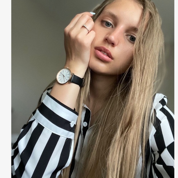 Vertical Stripes Black and White Collar Shirt Button Down - Picture 11 of 16